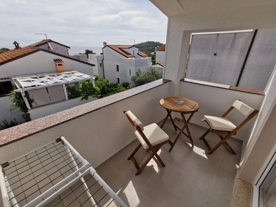 New Nikolina 4 Star Apartment Mali Losinj Exterior photo